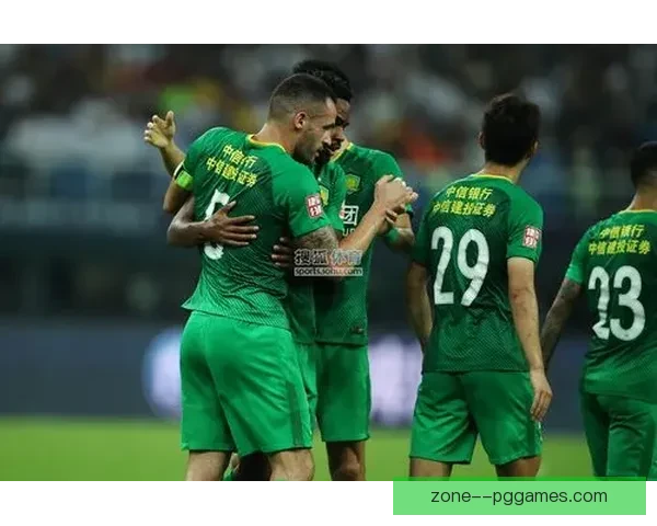 乔纳森大卫中北美联主场精彩推射助球队锁定胜利